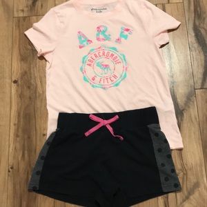 Girls shirt and shorts set